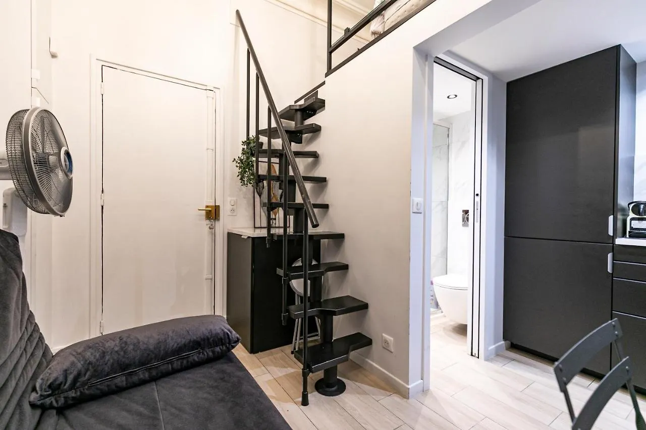 Appartement Le Studio De Belleville 2 A 4 Personnes Parijs